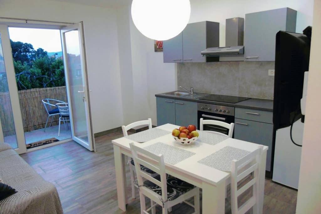 Apartman Greta Сукошан Экстерьер фото
